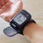 OMRON RS7 Intelli IT HANDGELENK-BLUTDRUCKMESSGERÄT